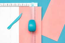 Cargar imagen en el visor de la galería, TRIM AND SCORE BOARD CRAFT