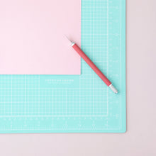Cargar imagen en el visor de la galería, SELF HEALING MAT TEAL
