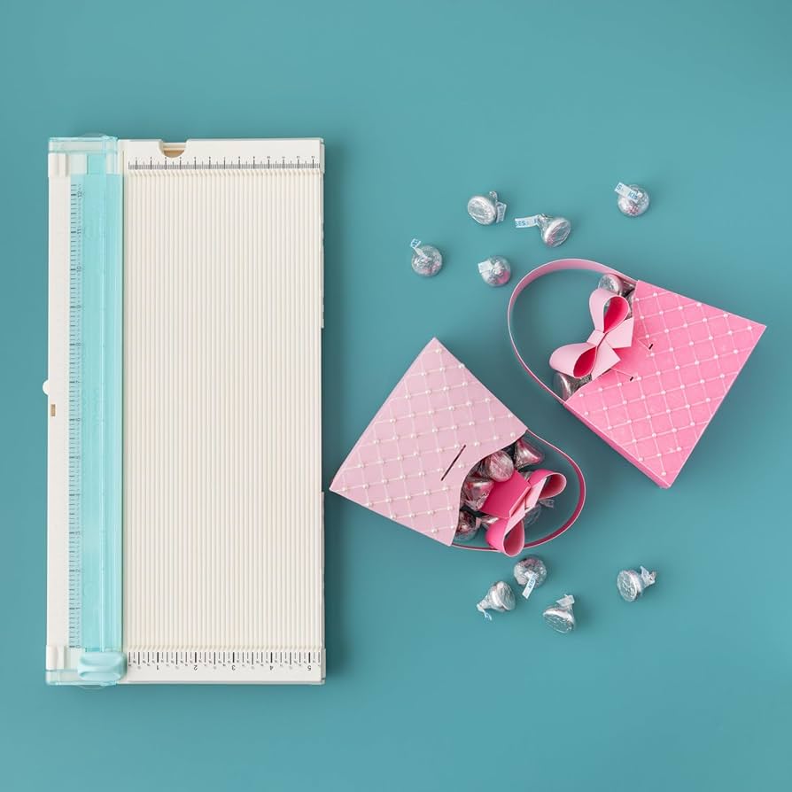 Trim & Score Board – We R Memory Keepers (imagen 2)