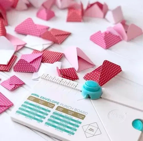Mini Envelope Punch Board – We R Memory Keepers (imagen 2)