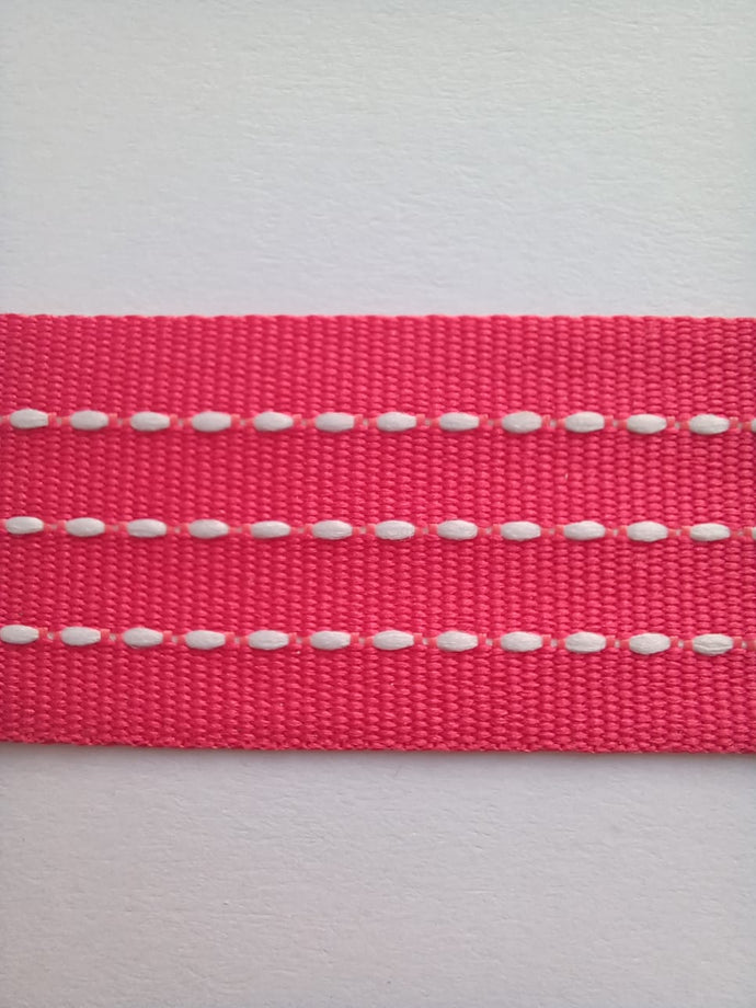 ROUGE STITCHES RIBBON