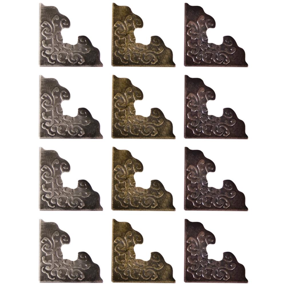 Corners 12 Pieces – Tim Holtz
